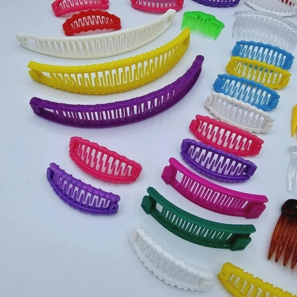 Vintage Banana Clips and Hair Pieces - Lot of 32